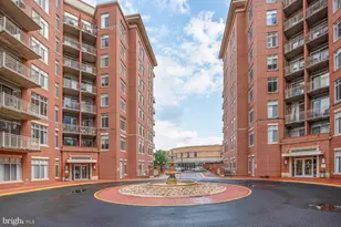 4480 Market Commons Dr, Fairfax, VA 22033 - Photo 1