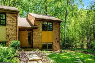 2045 Headlands Cir, Reston, VA 20191 - Photo 1