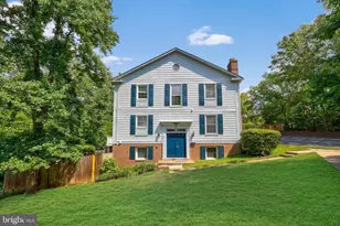 8070 Sleepy View Ln, Springfield, VA 22153 - Photo 1