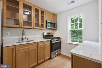 6727 W Wakefield Drive #B2, Alexandria, VA 22307 - Photo 1