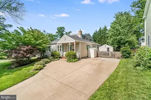 2962 Strathmeade St, Falls Church, VA 22042 - Photo 1