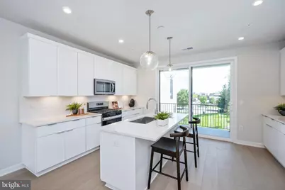 14429 Glen Manor Drive, Chantilly, VA 20151 - Photo 1