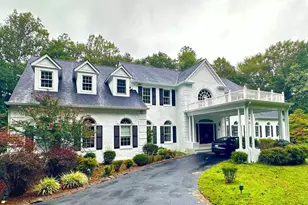 7808 Hill House Ct, Fairfax Station, VA 22039 - Photo 1