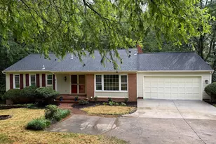 7937 St George Ct, Springfield, VA 22153 - Photo 1