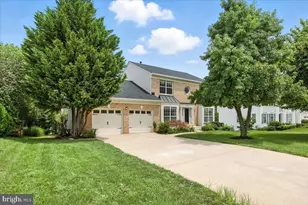 1562 Kingstream Cir, Herndon, VA 20170 - Photo 1