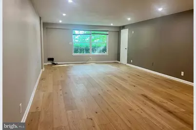 7600 Tremayne Place #103, McLean, VA 22102 - Photo 1