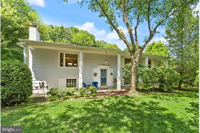 9928 Woodrow Street, Vienna, VA 22181 - Photo 1