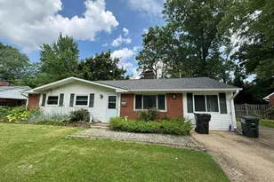 7439 Long Pine Dr, Springfield, VA 22151 - Photo 1