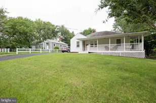 2931 Fairmont St, Falls Church, VA 22042 - Photo 1