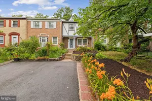 14870 Lambeth Square, Centreville, VA 20120 - Photo 1