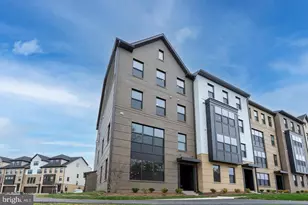 14320 Yesler Ave, Chantilly, VA 20151 - Photo 1