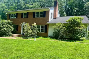 2621 Hunter Mill Rd, Oakton, VA 22124 - Photo 1