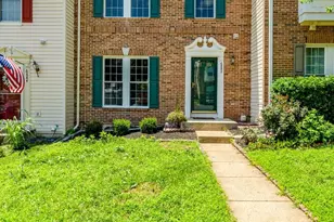 6882 Ridge Water Ct, Centreville, VA 20121 - Photo 1