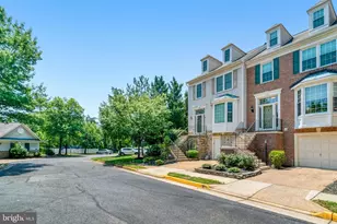 7044 Fieldhurst Ct, Alexandria, VA 22315 - Photo 1