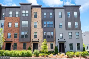 12920 Sunrise Ridge Aly, Herndon, VA 20171 - Photo 1