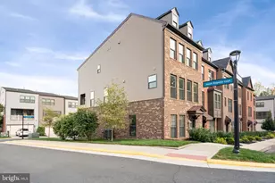 3090 Sassafras Ct, Fairfax, VA 22031 - Photo 1