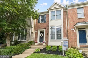 11742 Valley Ridge Cir, Fairfax, VA 22033 - Photo 1