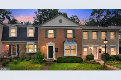 10306 Hampshire Green Avenue, Fairfax, VA 22032 - Photo 1