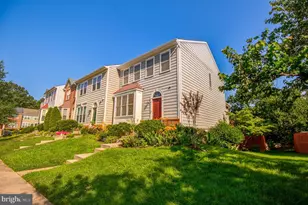 8632 Beech Hollow Ln, Springfield, VA 22153 - Photo 1