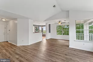 5636 Willoughby Newton Dr, Centreville, VA 20120 - Photo 1