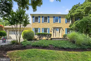 12195 Queens Brigade Dr, Fairfax, VA 22030 - Photo 1