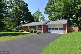 8800 McNair Dr, Alexandria, VA 22309 - Photo 1