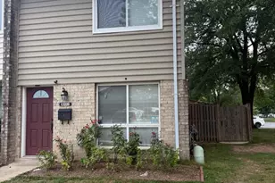 13220 Poener Pl, Herndon, VA 20170 - Photo 1