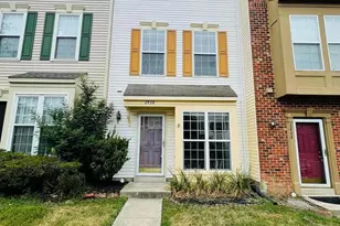 2436 Old Farmhouse Ct, Herndon, VA 20171 - Photo 1