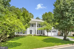 4305 Warner Ln, Chantilly, VA 20151 - Photo 1