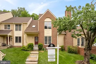 12602 Victoria Station Ct, Fairfax, VA 22033 - Photo 1