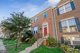 7728 Effingham Square, Alexandria, VA 22315 - Photo 1