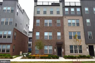 13542 Innovation Station Loop, Herndon, VA 20171 - Photo 1