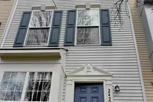 2427 Dew Meadow Ct, Herndon, VA 20171 - Photo 1