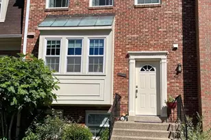 3932 Tallow Tree Pl, Fairfax, VA 22033 - Photo 1