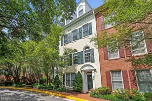 8878 Ashgrove House Ln, Vienna, VA 22182 - Photo 1