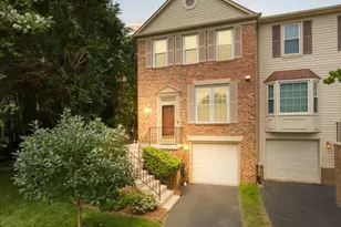 4255 Sleepy Lake Dr, Fairfax, VA 22033 - Photo 1