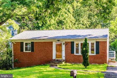 13805 Fulmer Drive, Chantilly, VA 20151 - Photo 1