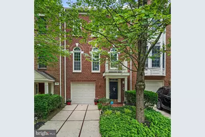 11443 Sherwood Forest Way, Fairfax, VA 22030 - Photo 1