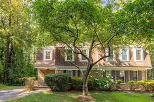 9956 Hemlock Woods Ln, Burke, VA 22015 - Photo 1