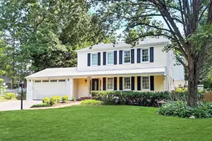 8932 Stark Rd, Annandale, VA 22003 - Photo 1