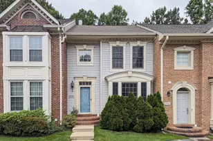 3906 Valley Ridge Dr, Fairfax, VA 22033 - Photo 1