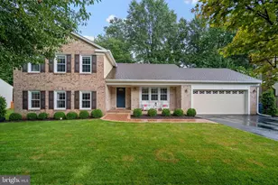 1719 Larkmeade Dr, Vienna, VA 22182 - Photo 1