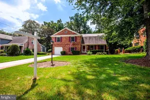 7401 Venice St, Falls Church, VA 22043 - Photo 1