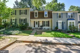 10238 Sassafras Woods Ct, Burke, VA 22015 - Photo 1