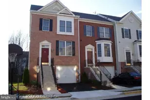 7574 Great Swan Ct, Alexandria, VA 22306 - Photo 1