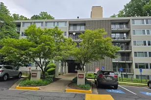 4415 Briarwood Ct N, Annandale, VA 22003 - Photo 1