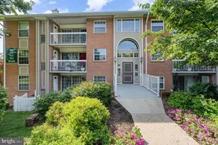 1923 Wilson Ln, McLean, VA 22102 - Photo 1