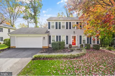 7421 Beverly Manor Drive, Annandale, VA 22003 - Photo 1