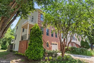 6312 Sharps Dr, Centreville, VA 20121 - Photo 1