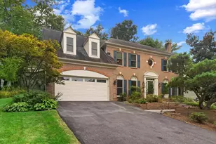 1201 Essex Manor Ct, Alexandria, VA 22308 - Photo 1